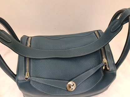 Lindy 30 Clem Colvert Turquoise PHW #R square