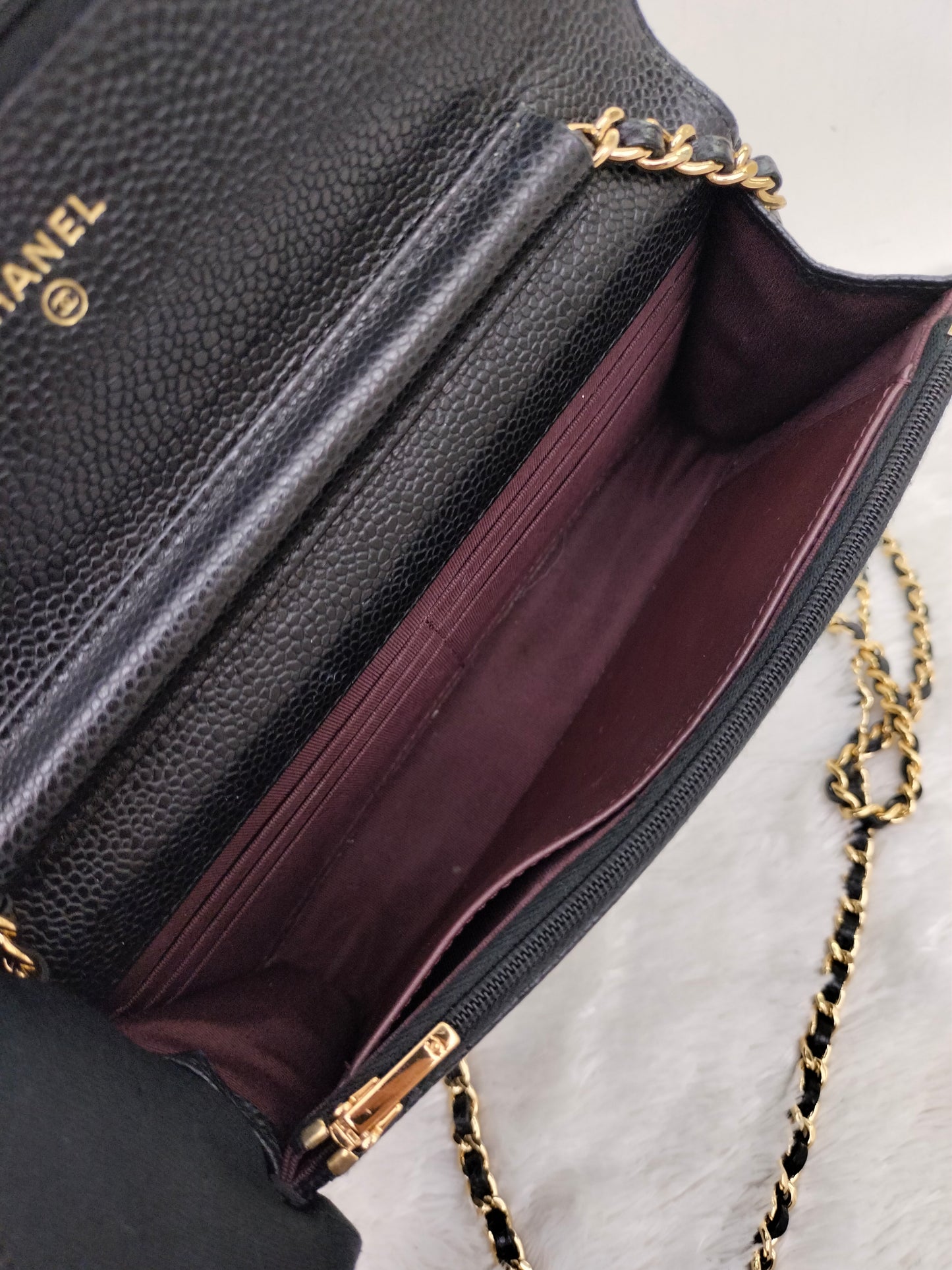 Chanel WOC Caviar Black GHW (CHIP)