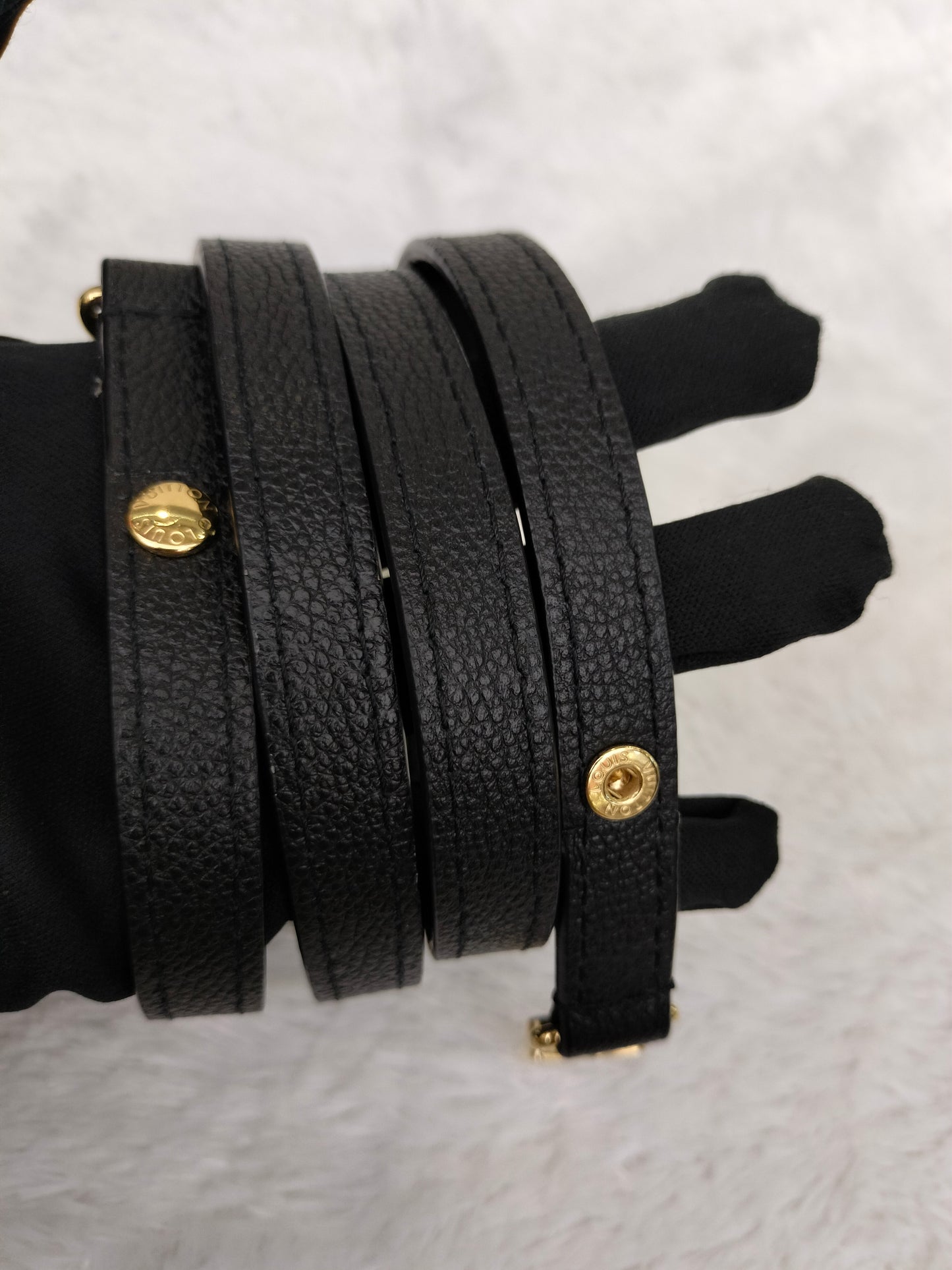 *Neverbeen Used* LV Neo Noe MM Monogram Empreinte Noir Creme 2023 (CHIP)