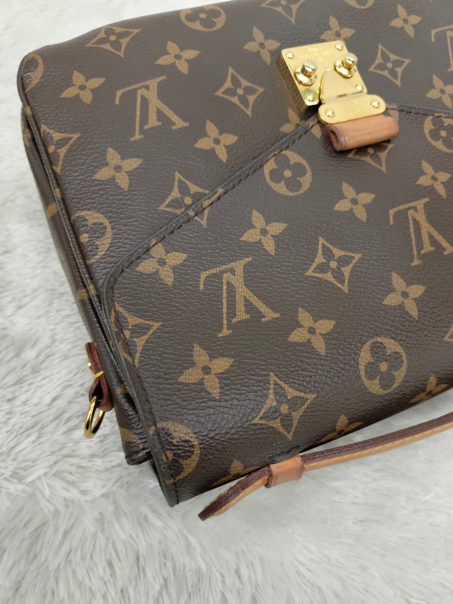 LV Metis Monogram 2019