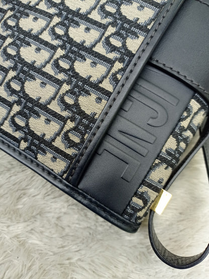 Dior Montaigne 30 Oblique Navy GHW 2019