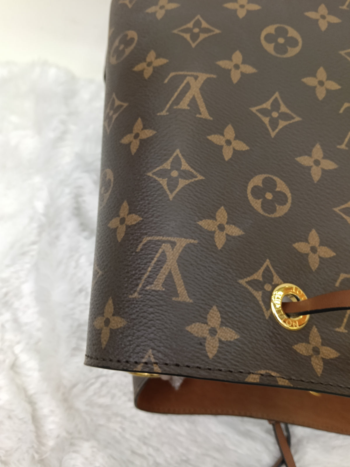 LV Neo Noe MM Monogram Caramel 2020