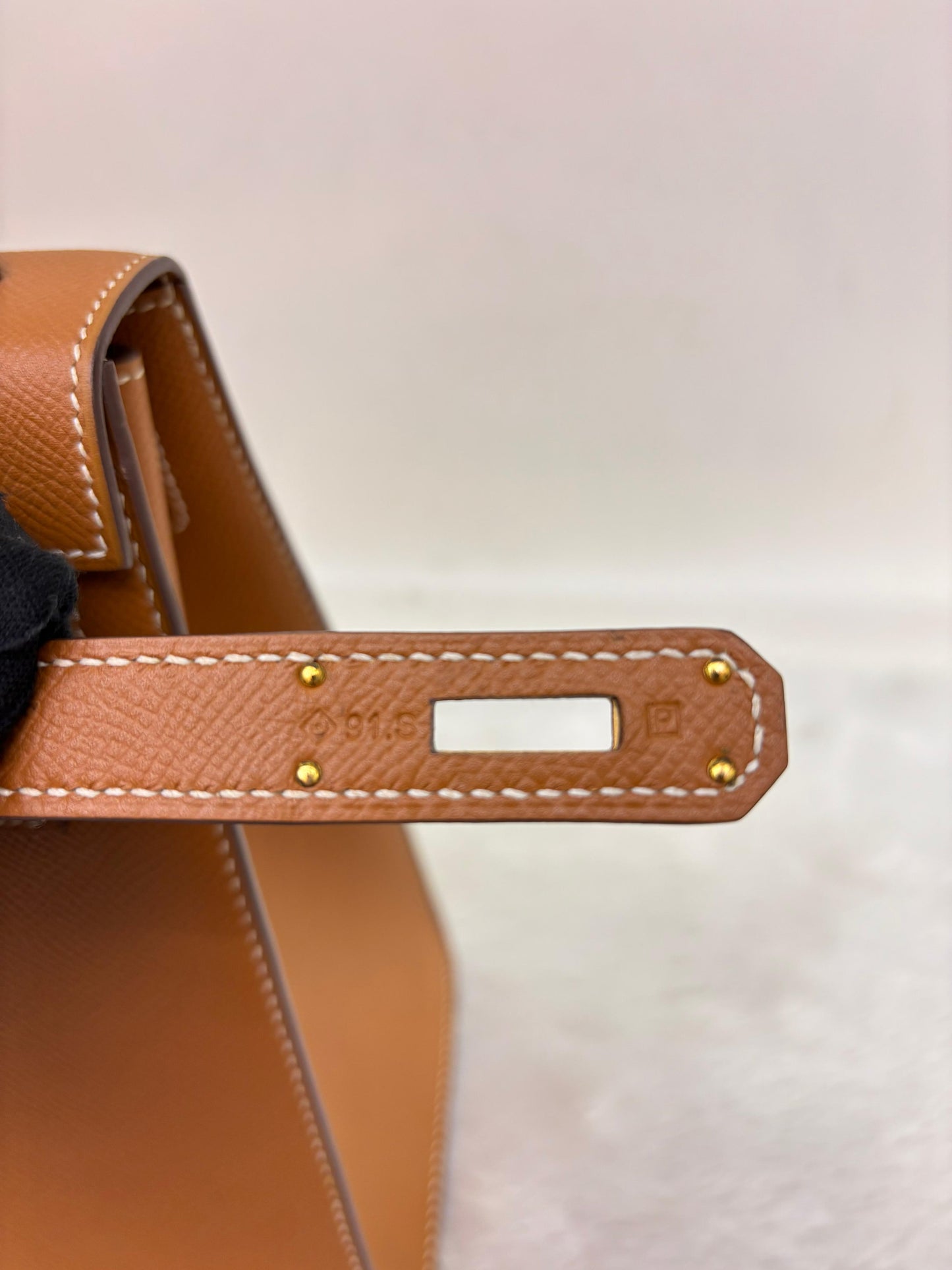 K32 Epsom Sellier Gold GHW #P square