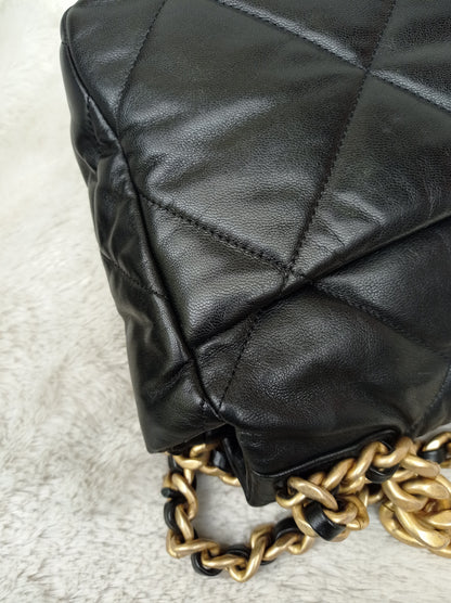 Chanel C19 Medium Lamb Black GHW #29