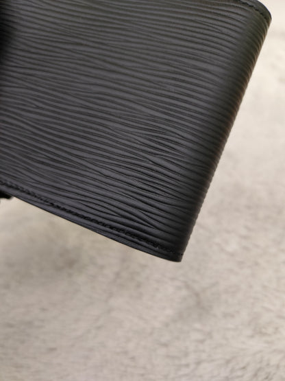 *NEW* LV Portefeuille Multiple Epi Noir M (CHIP)