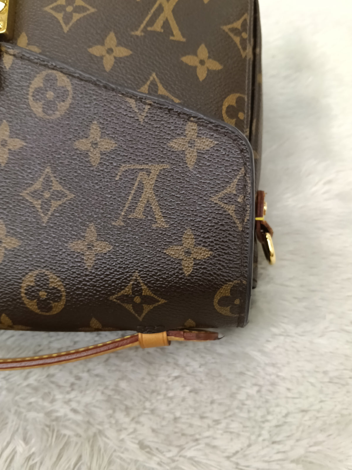 LV Metis Monogram 2013