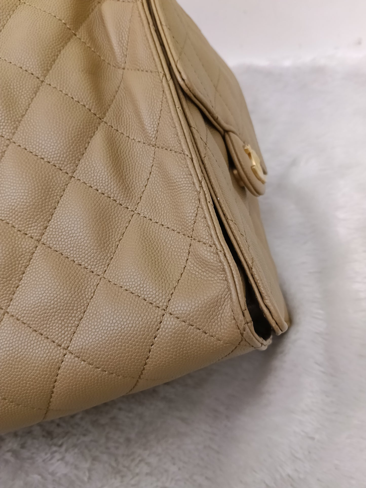 Chanel C25 Medium Caviar Dark Beige GHW (CHIP)