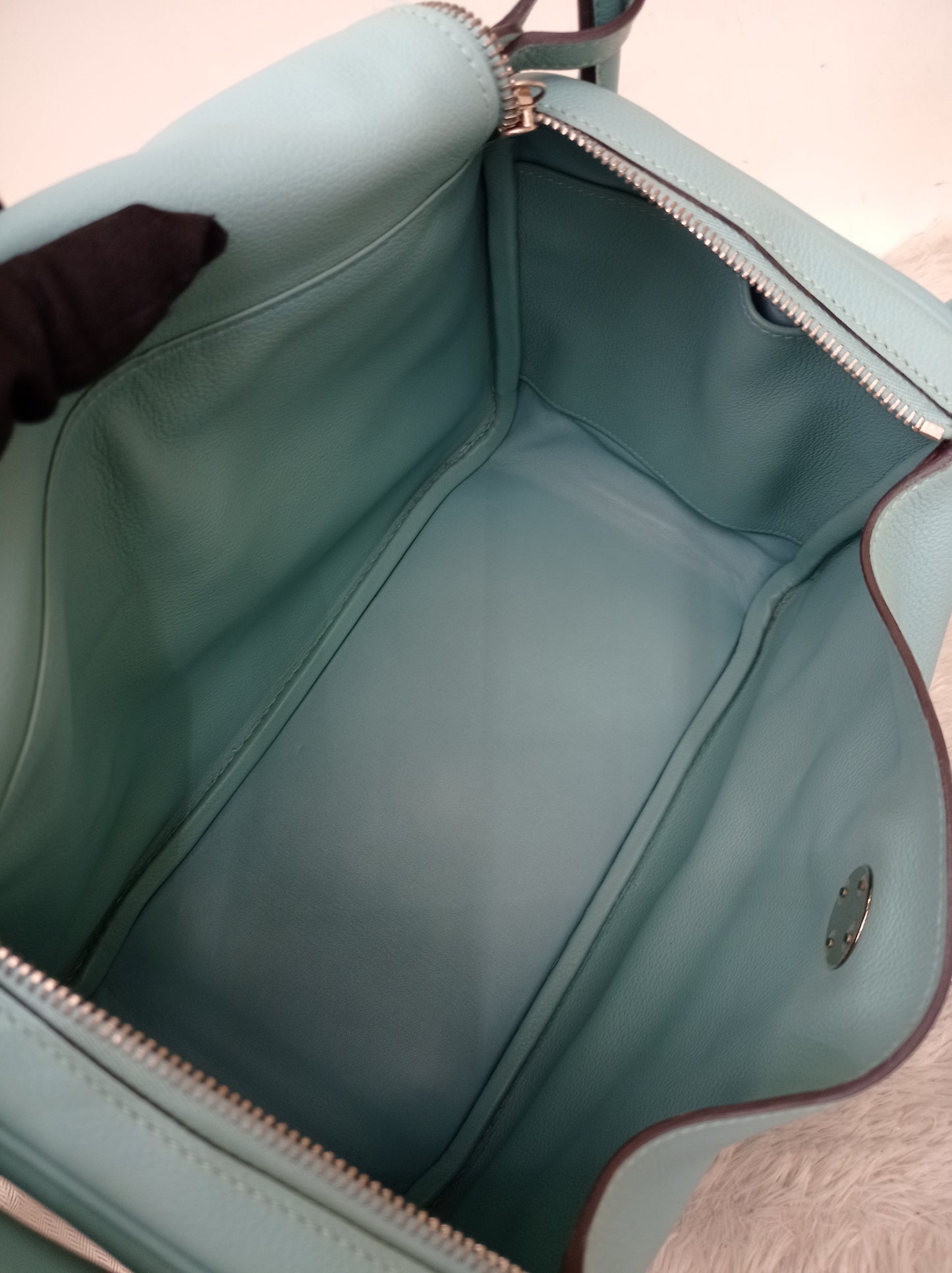Lindy 30 Evercolour Blue Atol PHW #T