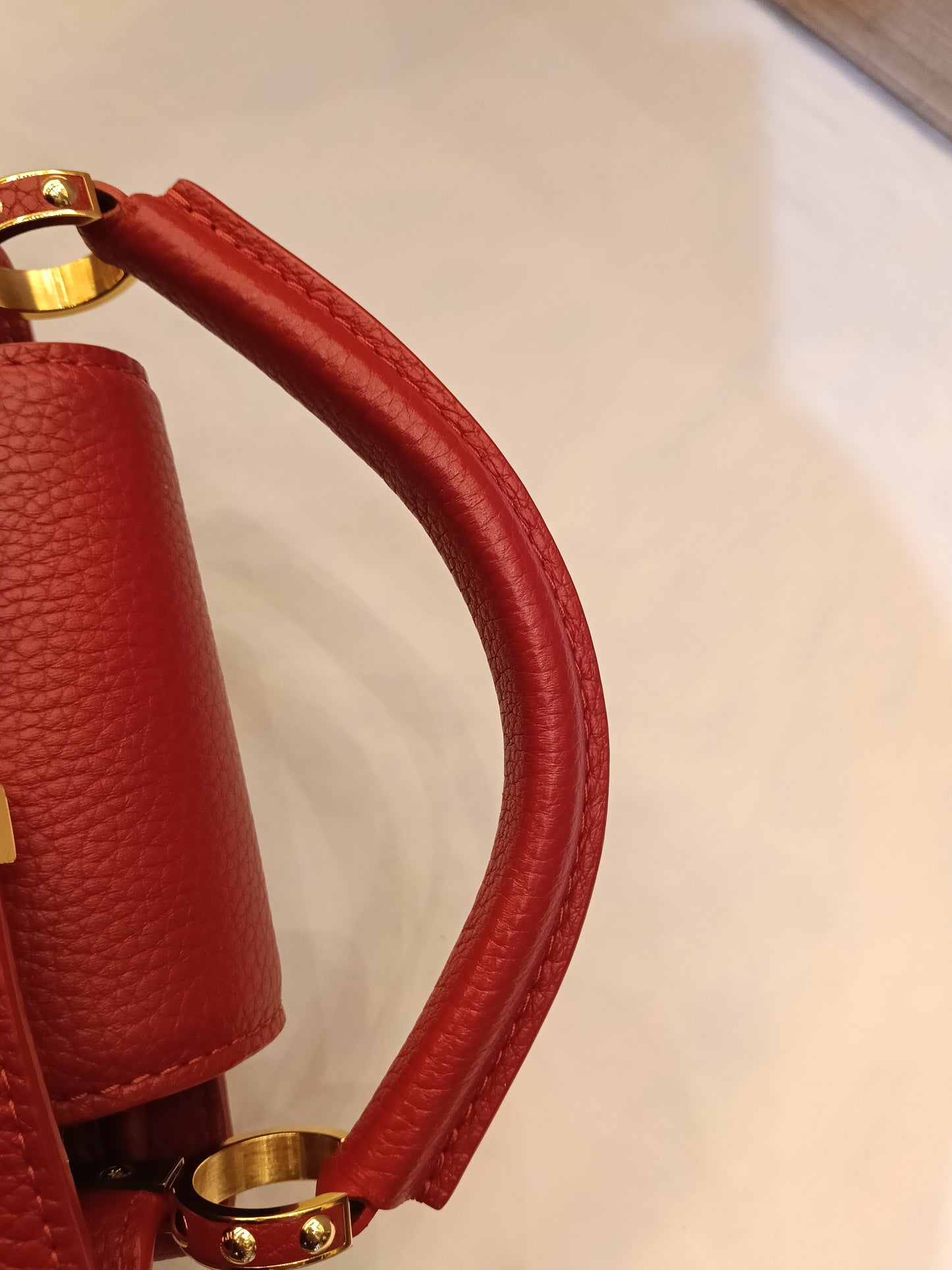 LV Capucines Mini Taurillon Scarlet 2020