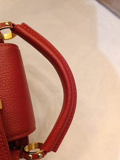 LV Capucines Mini Taurillon Scarlet 2020