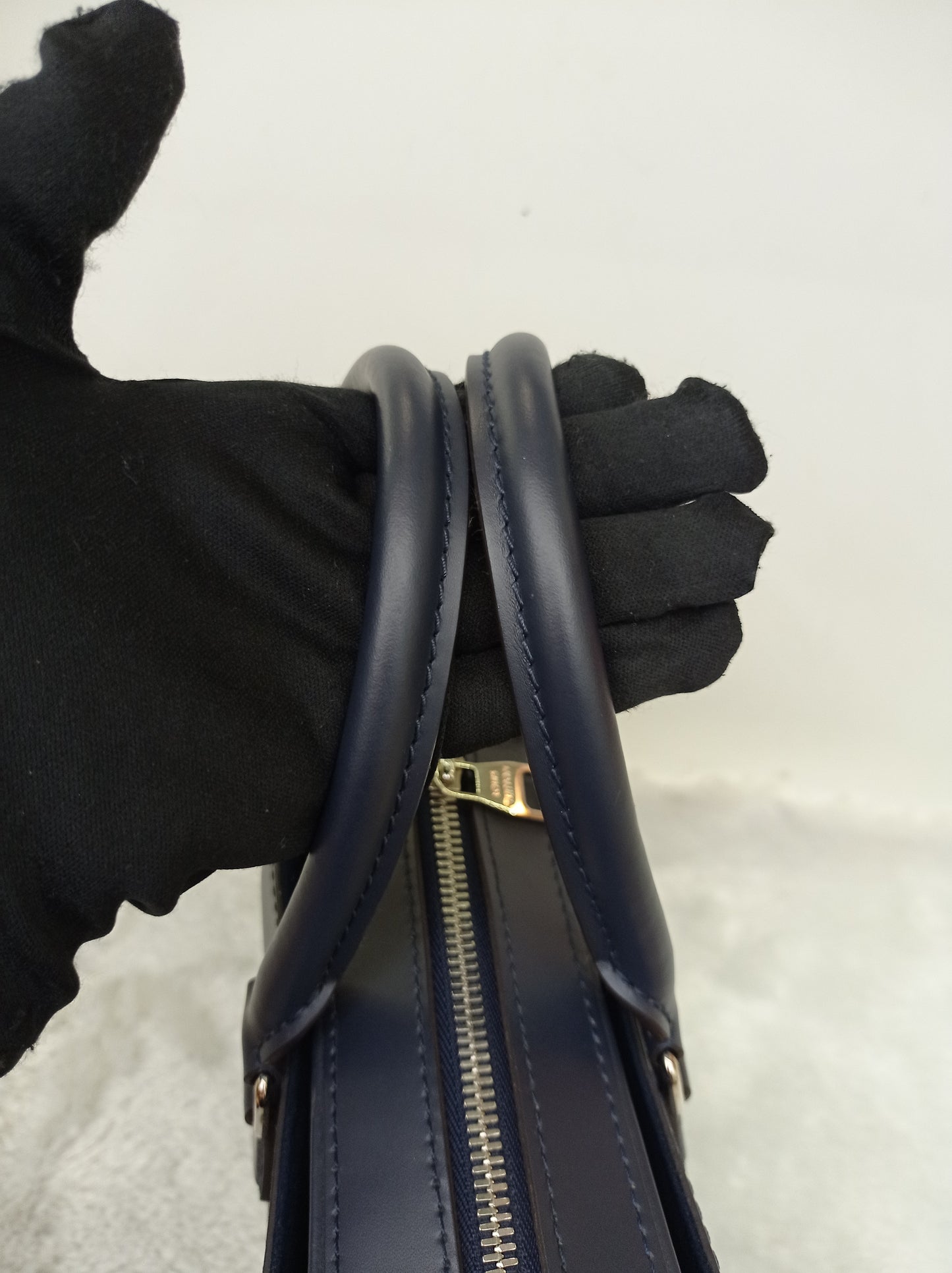 LV Dandy MM Epi Blue Marine 2017