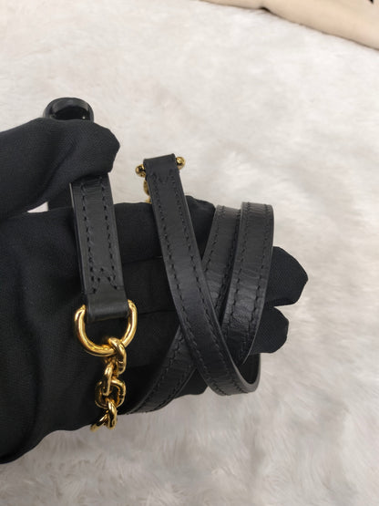 LV Trunk Clutch Monogram Reverse 2018