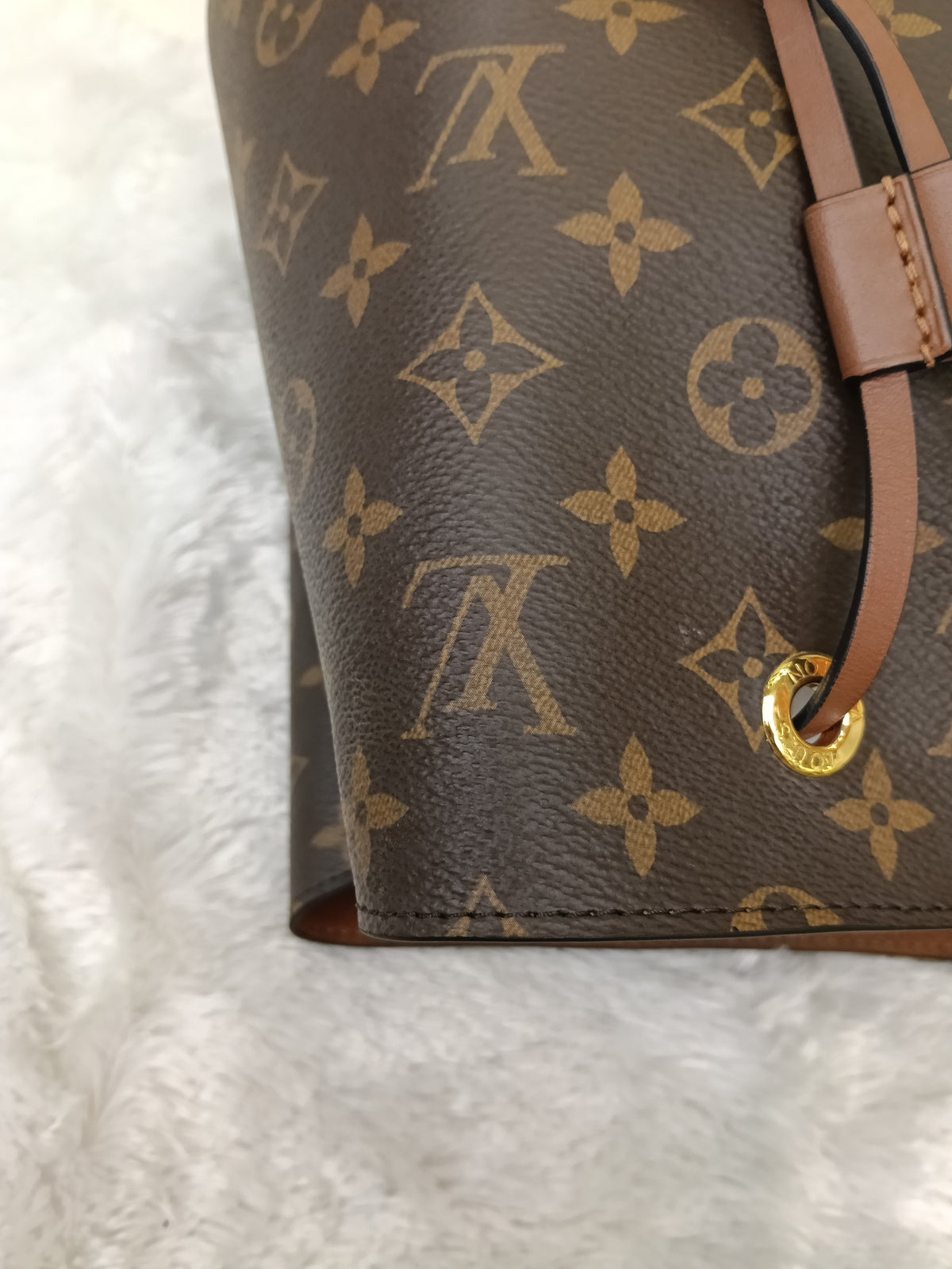 LV Neo Noe MM Monogram Caramel 2020