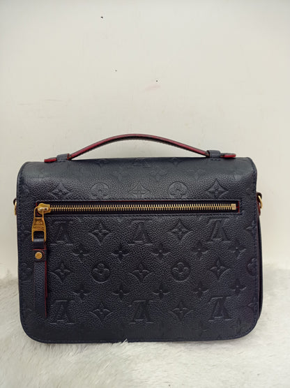 LV Metis Empreinte Marine Rouge 2019