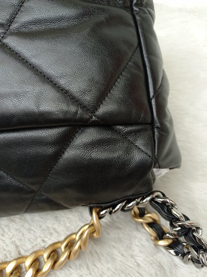 Chanel C19 Medium Lamb Black GHW #29