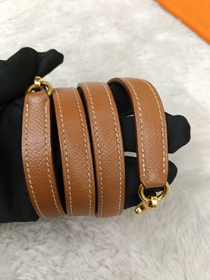 K35 Epsom Gold GHW #D square