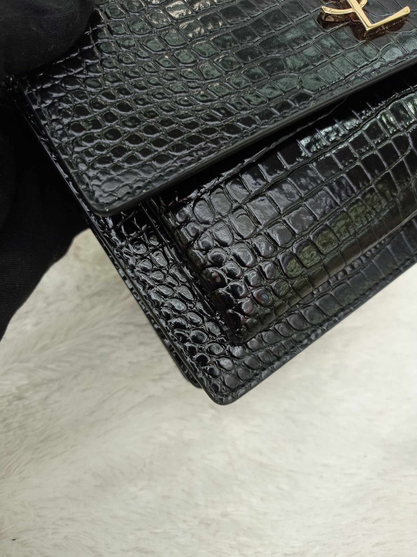 YsL Sunset Medium Croco Black GHW 2022