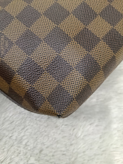 LV Illovo PM Damier 2005