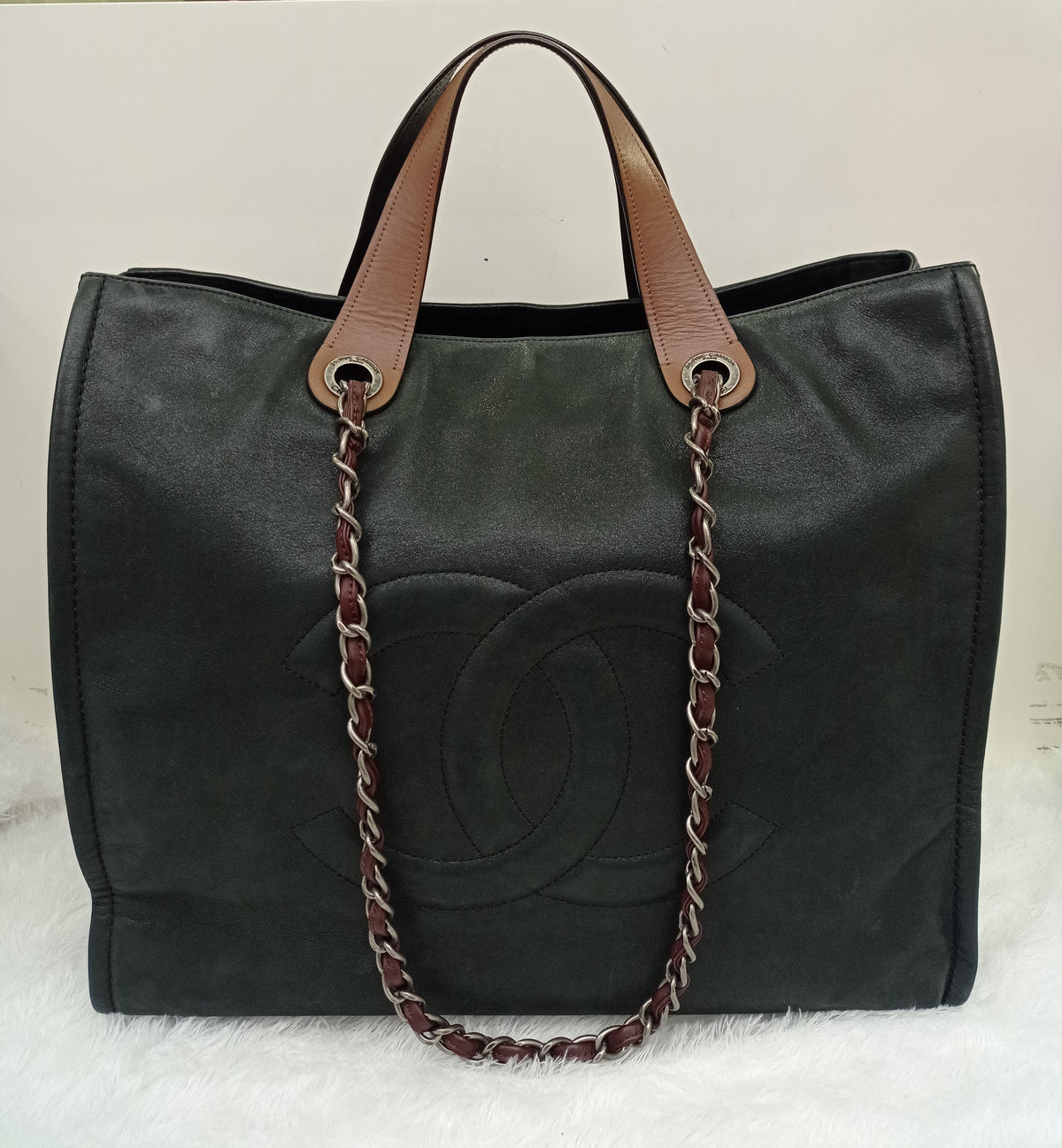 Chanel In The Mix Timeless Shopping Tote Iridescent Calfskin Black RHW #14