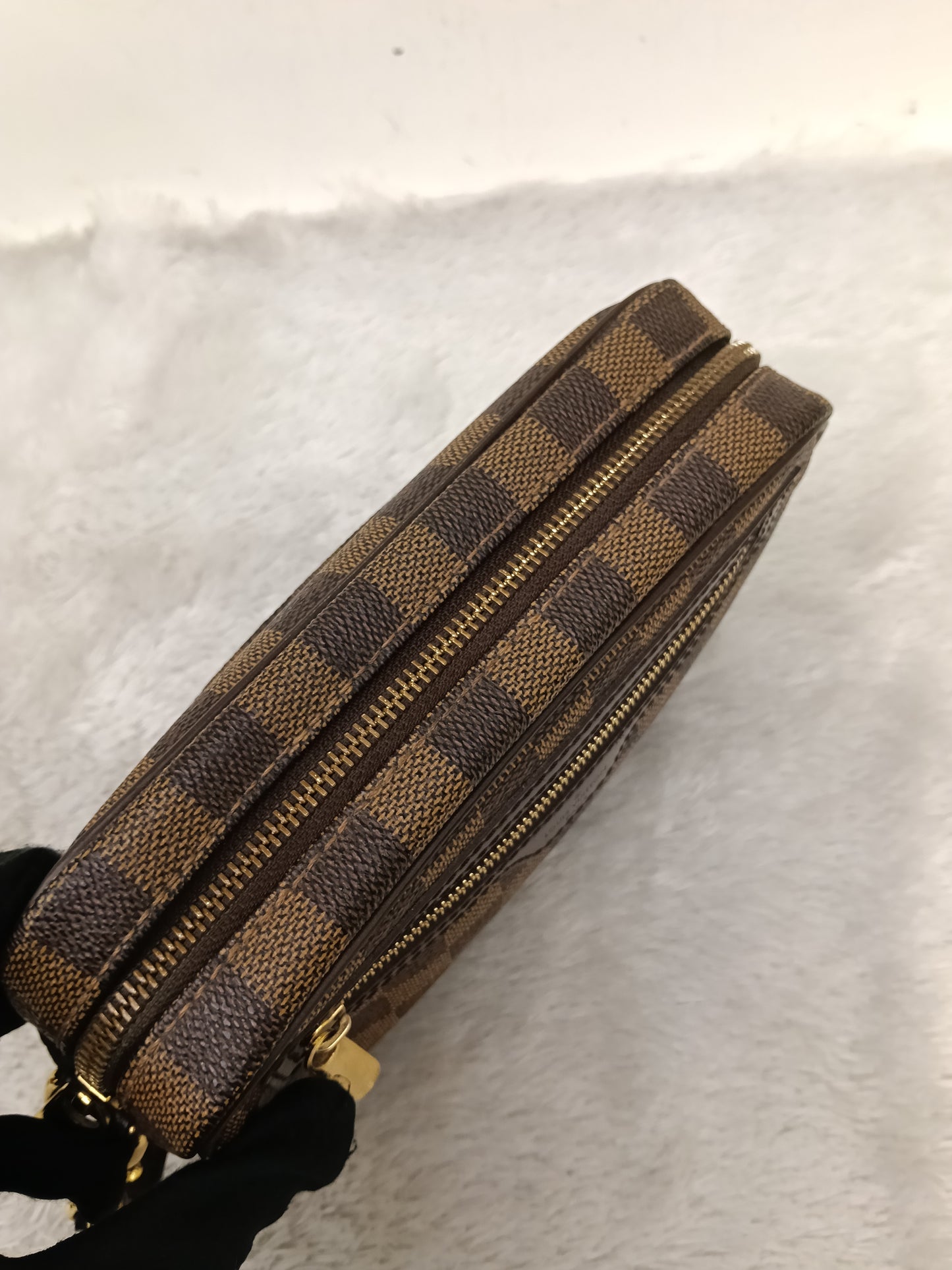 LV Macao Pochette Damier 2012
