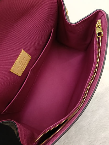 LV Clunny BB Monogram Bordeaux Fuchsia 2018