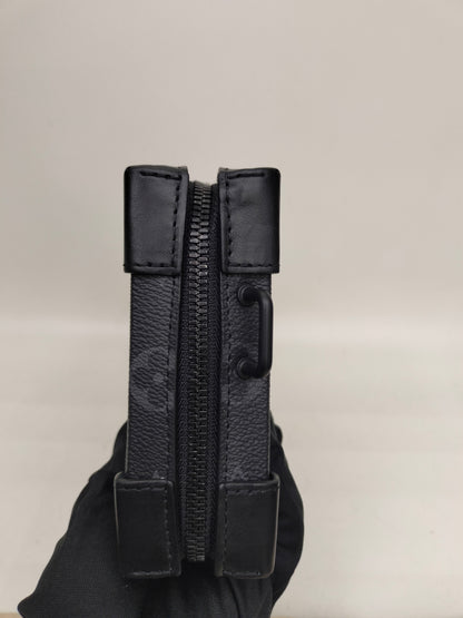 LV Soft Trunk Wallet Monogram Eclipse (CHIP)