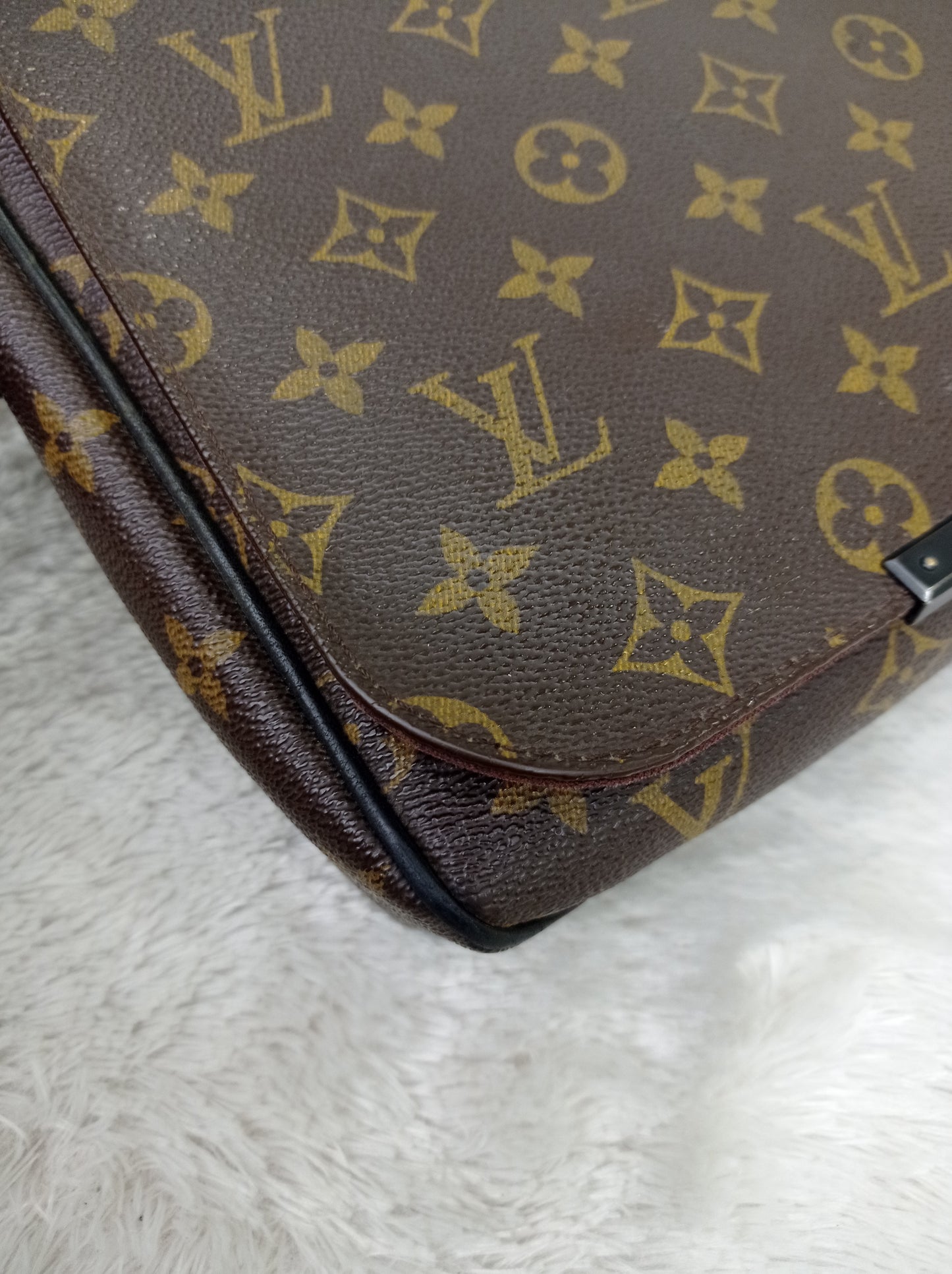LV District PM Monogram Macassar