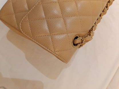 Chanel Small Caviar Beige GHW DF (CHIP)