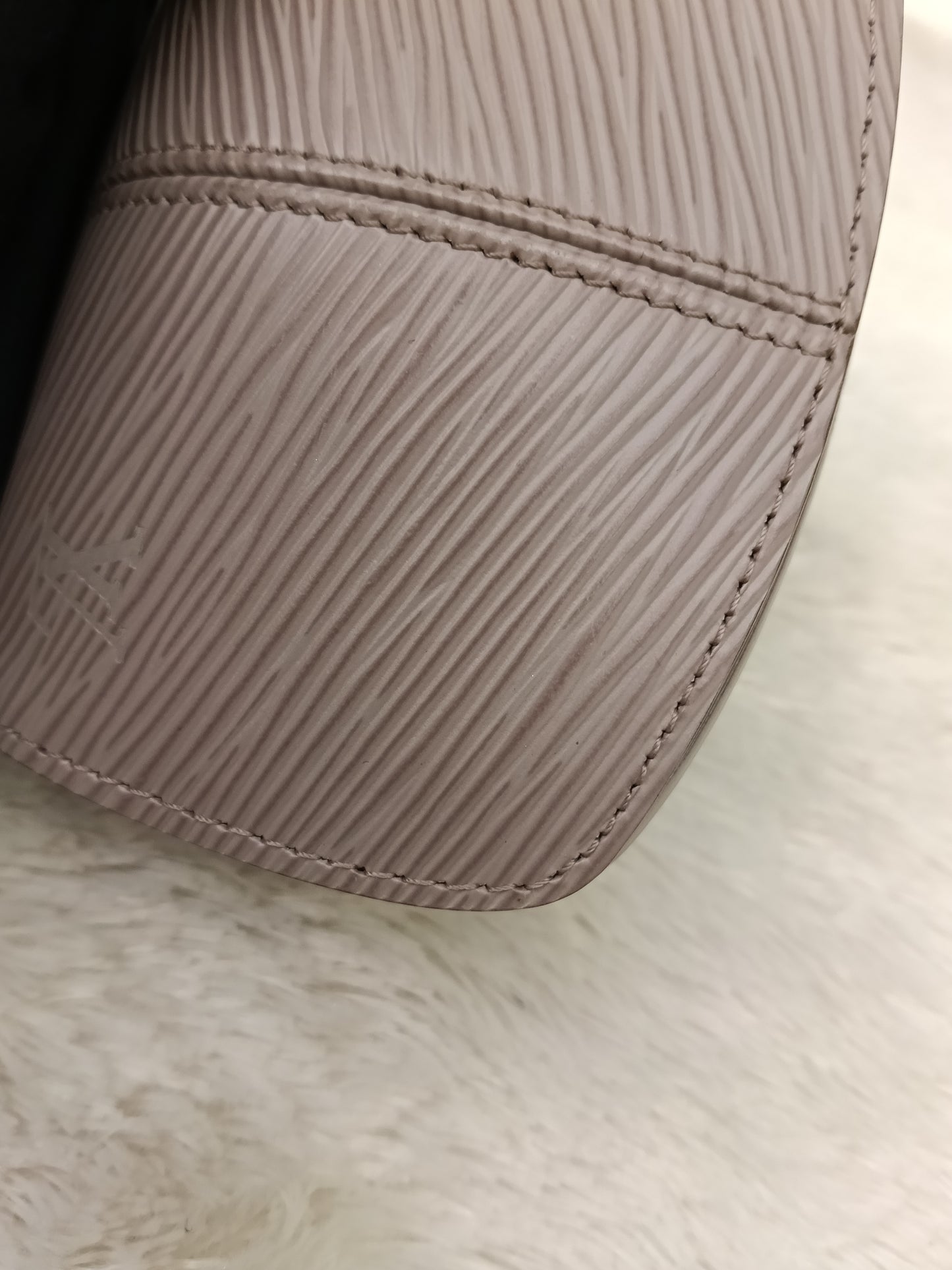LV Demi Lune Coin Wallet Epi Lilac