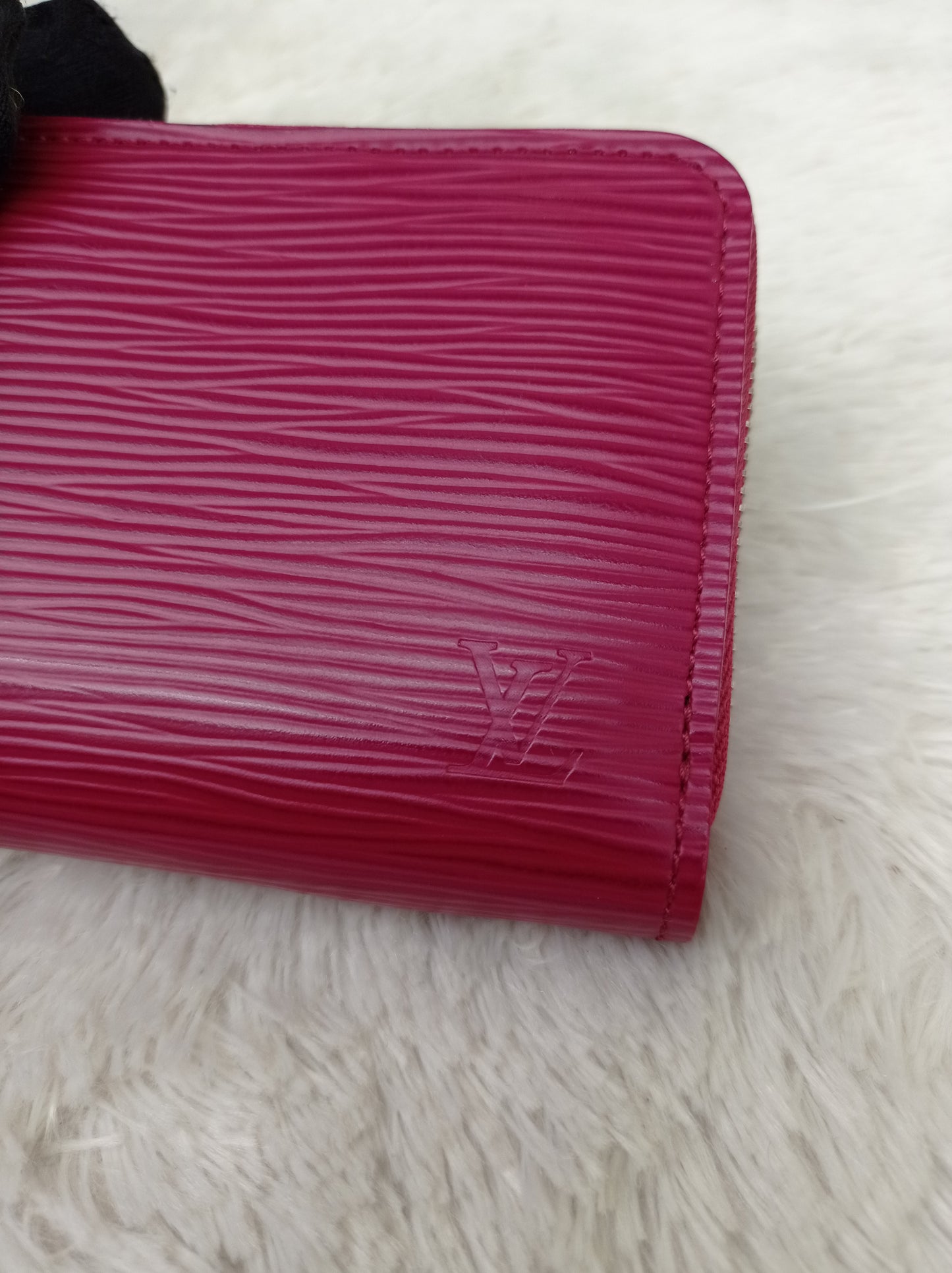LV Zippy Coin Purse Epi Fuchsia