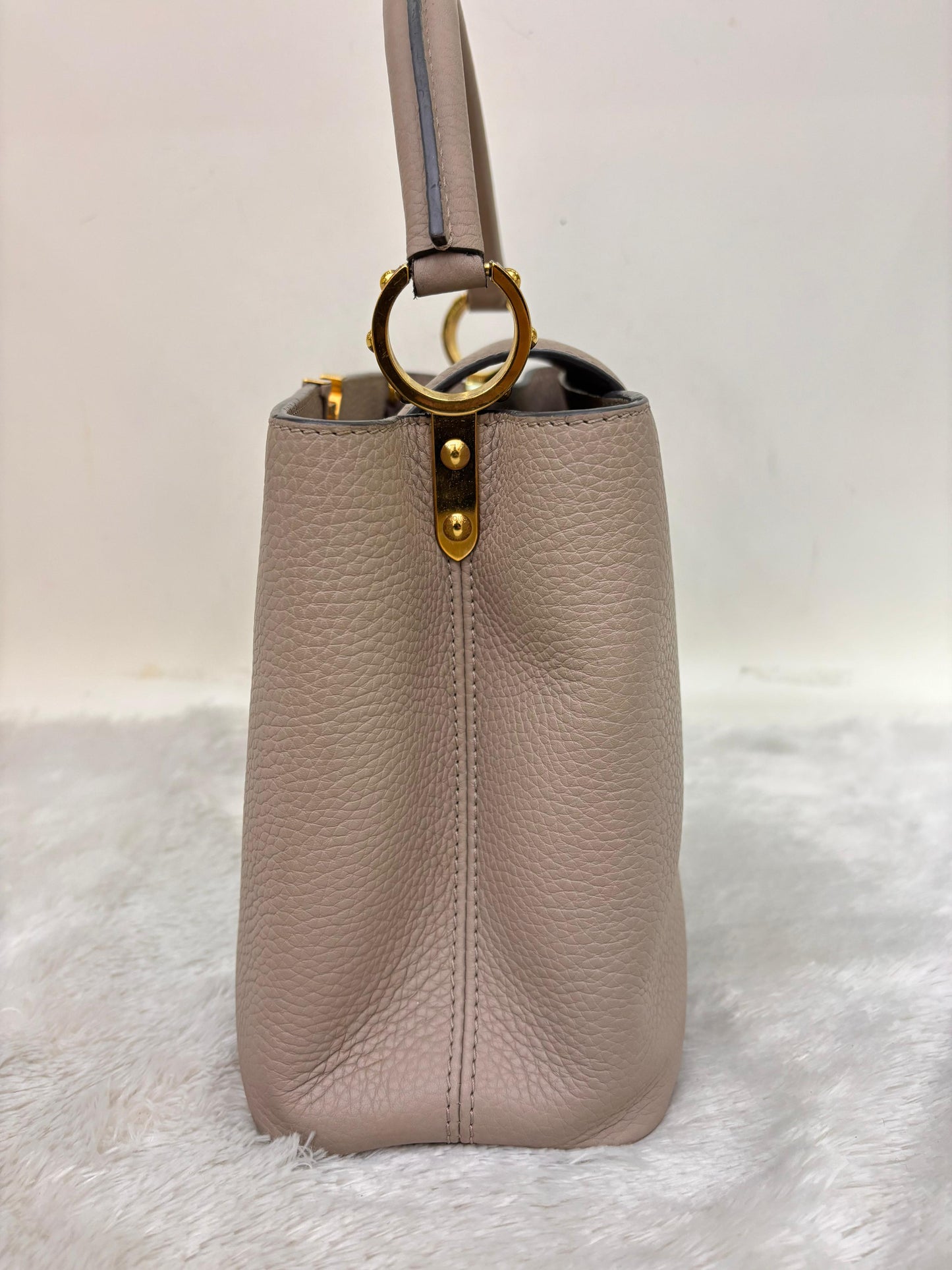 LV Capucines PM Taurillon Gallet 2018