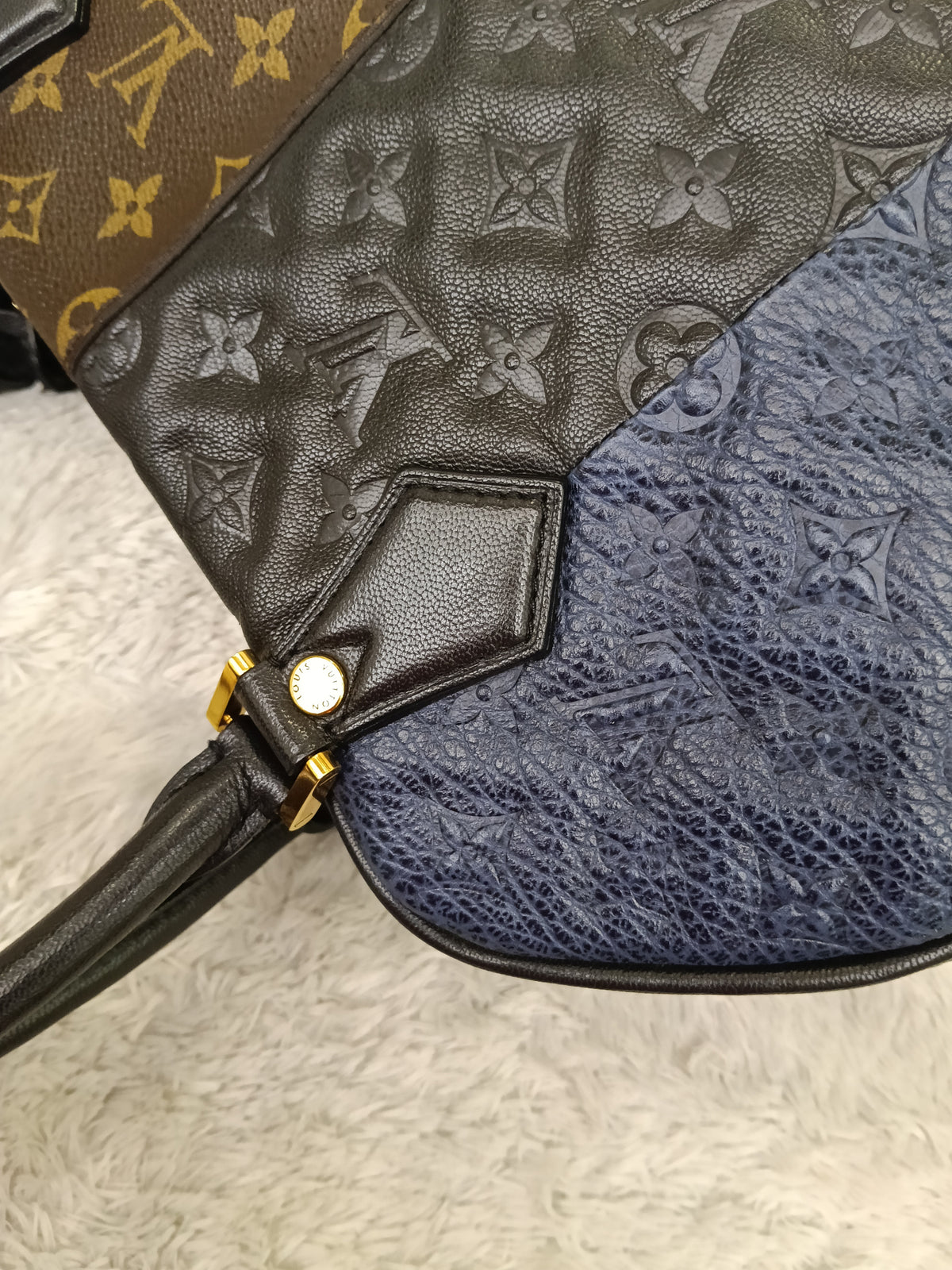LV Blocks Zipped Tote Monogram Marine Noir 2011