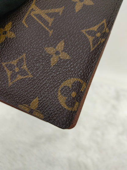 LV Portefeuille Multiple Wallet Monogram 2010