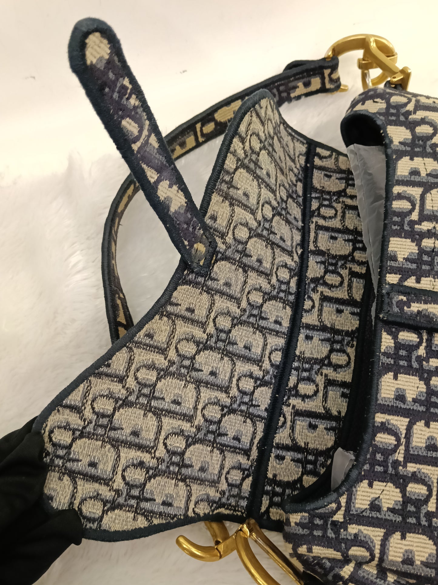 Dior Saddle Medium Oblique Embroidered Navy GHW 2020