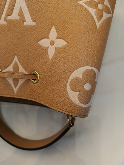 LV Neo Noe Monogram Empreinte Giant Arizona Beige (CHIP)