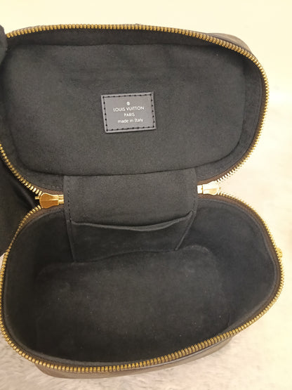 LV Vanity PM Monogram Reverse (CHIP)