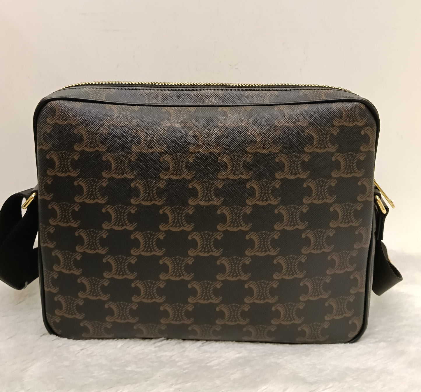 Celine Messenger Triomphe Brown GHW 2020