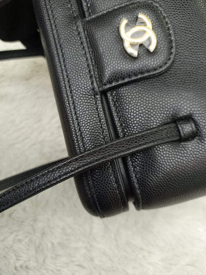 *NEW* Chanel Preppy Coco Long Vanity with Straps Black Caviar GHW (CHIP)