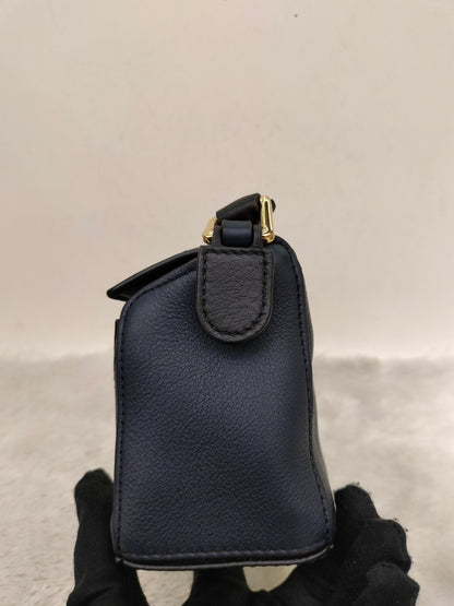Loewe Puzzle Mini Black Angora GHW 2021