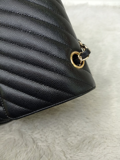 Chanel Medium Chevron Caviar Black GHW DF #30