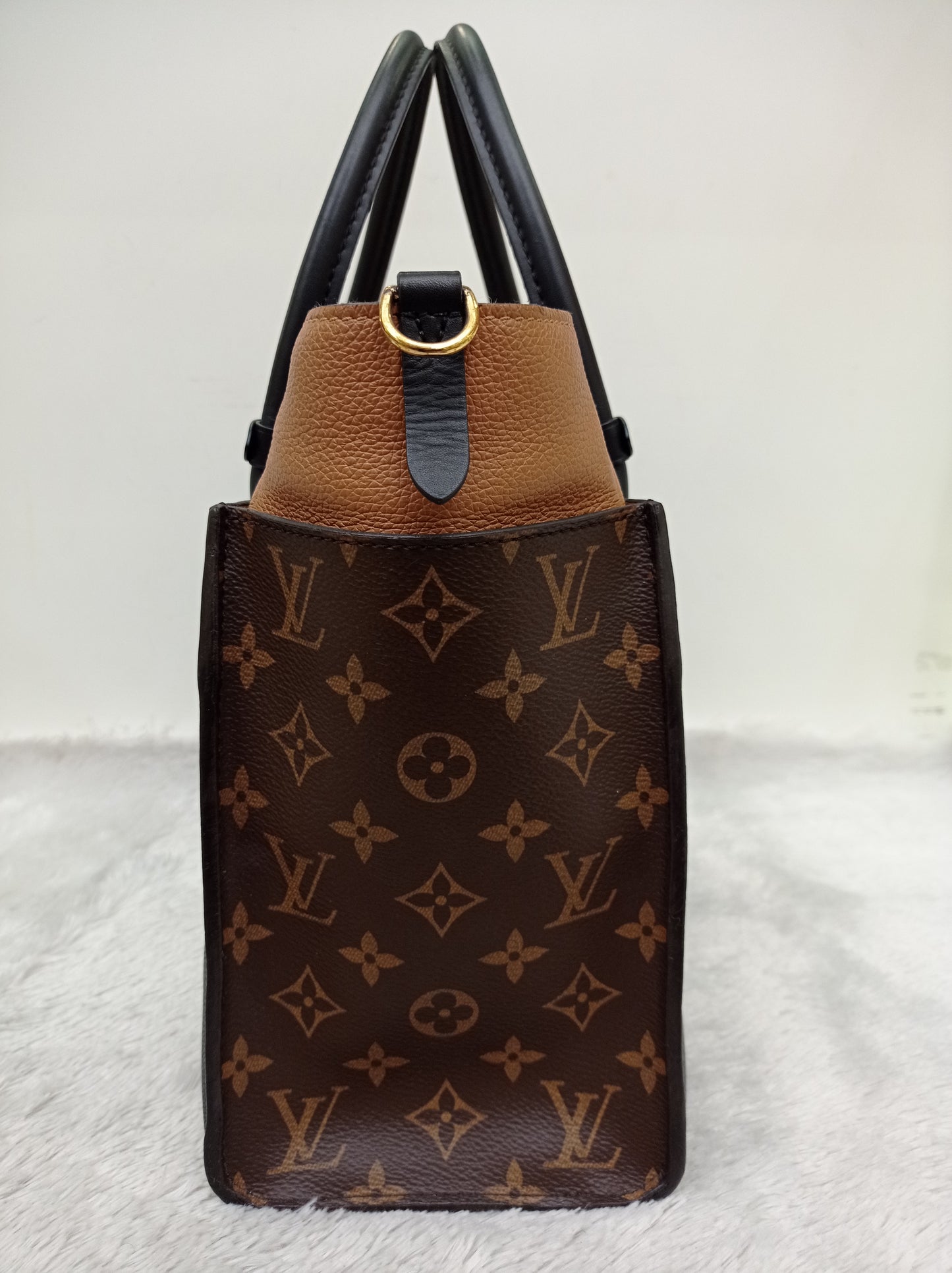 LV On My Side MM Monogram Grained Noir Brown 2019