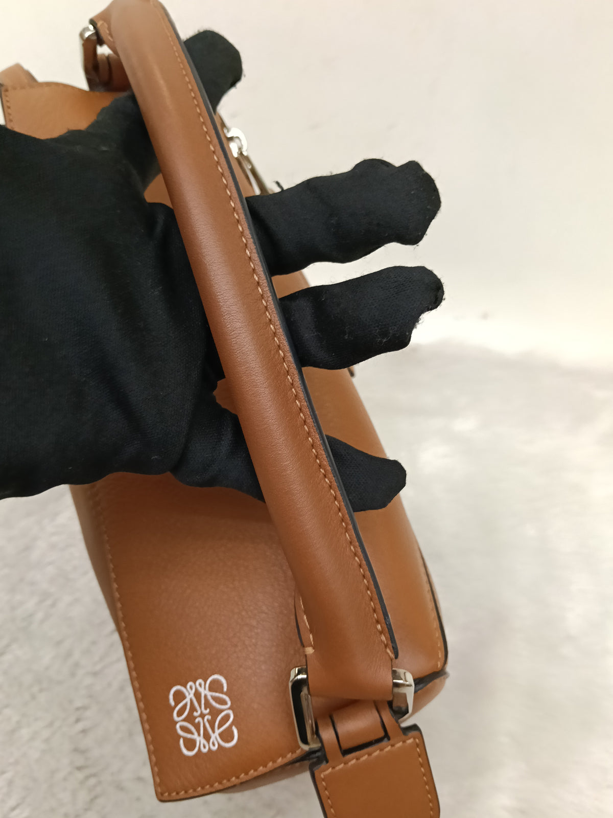 Loewe Puzzle Small Calfskin Tan SHW 2020