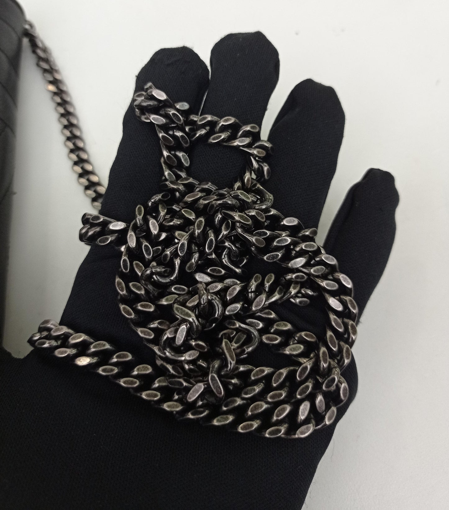 YsL WOC 22 Black RHW 2017