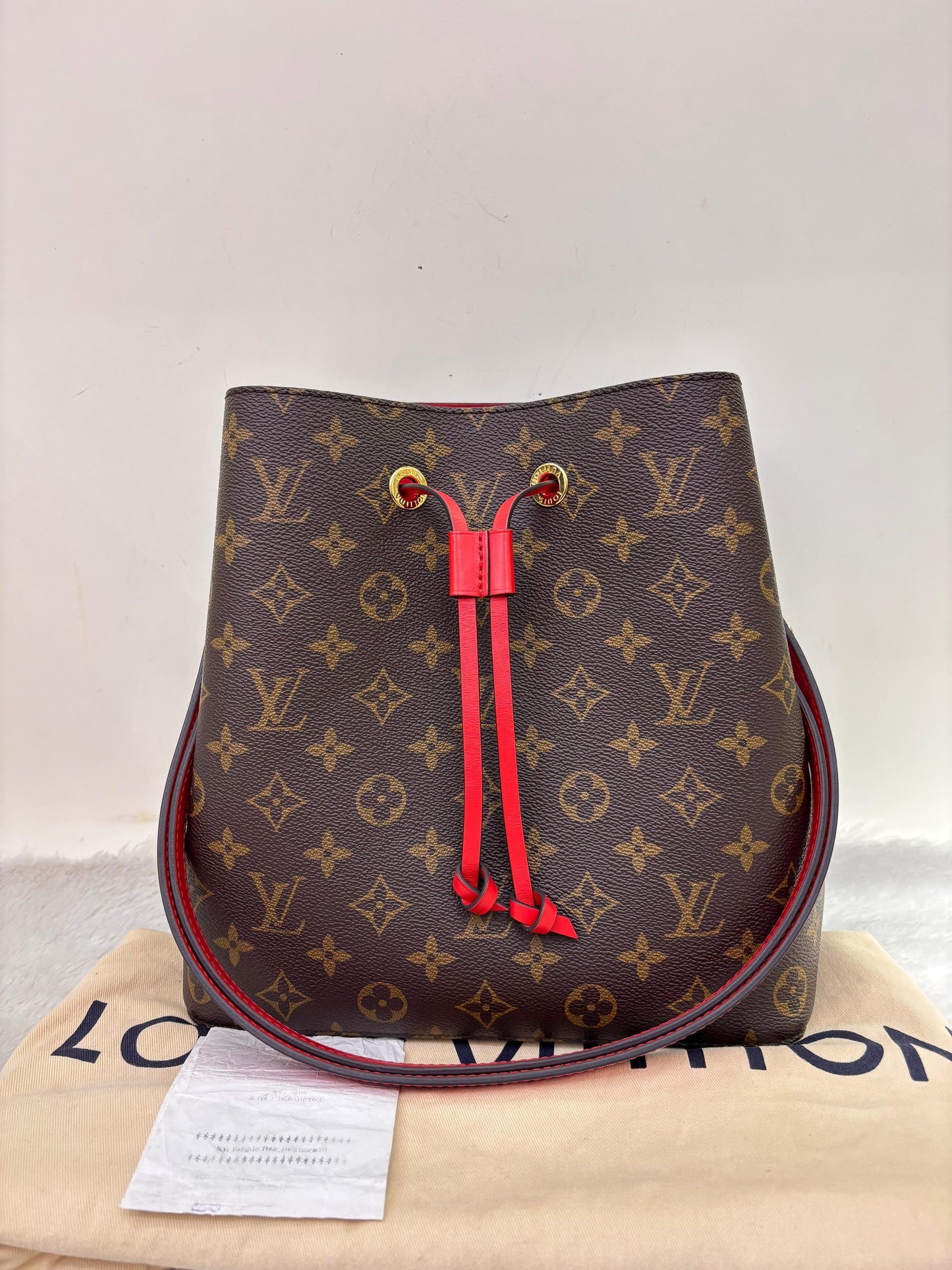 LV Neo Noe MM Monogram Coquelicot 2024 (CHIP)
