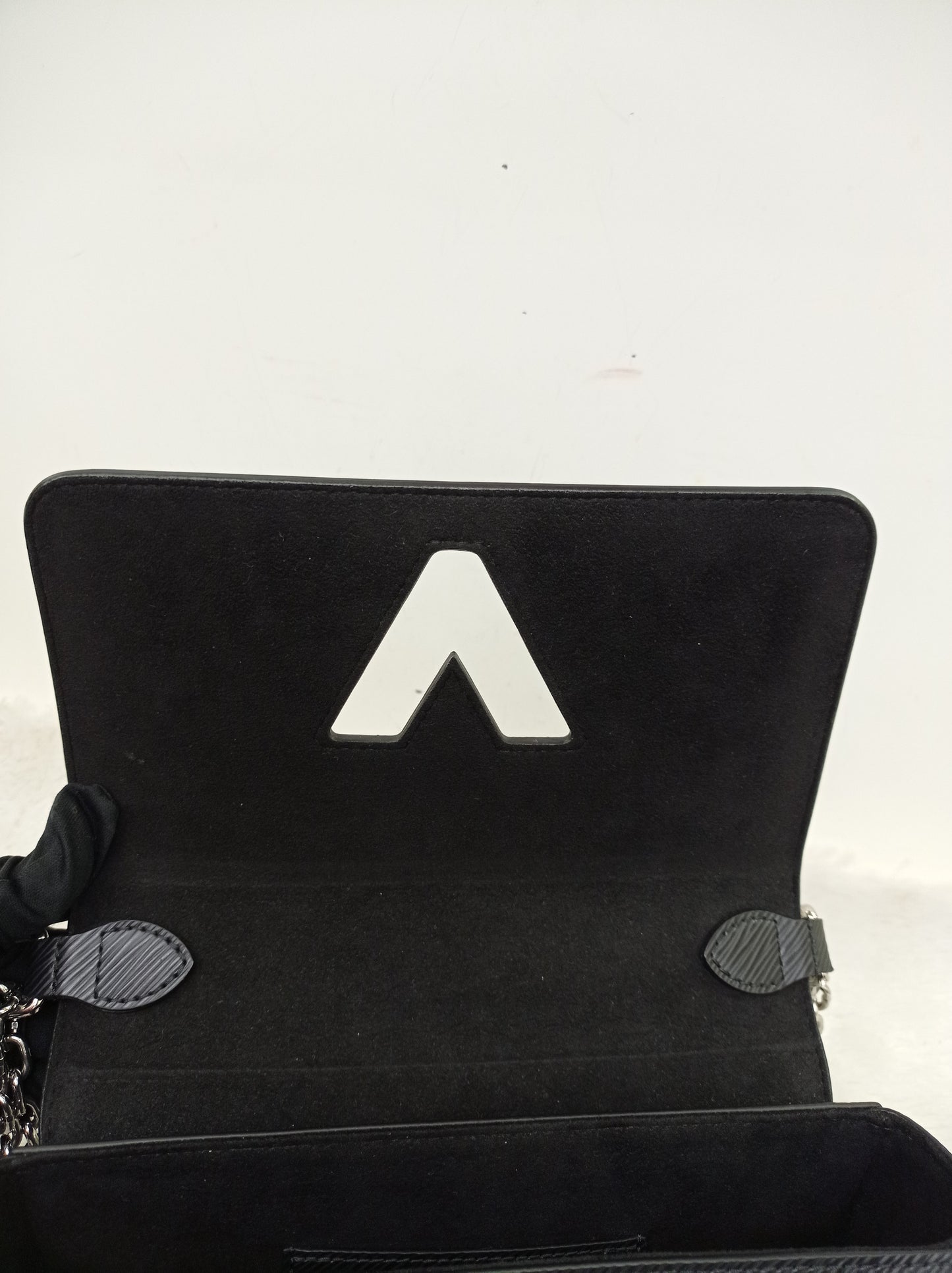 LV Twist MM Epi Black 2016