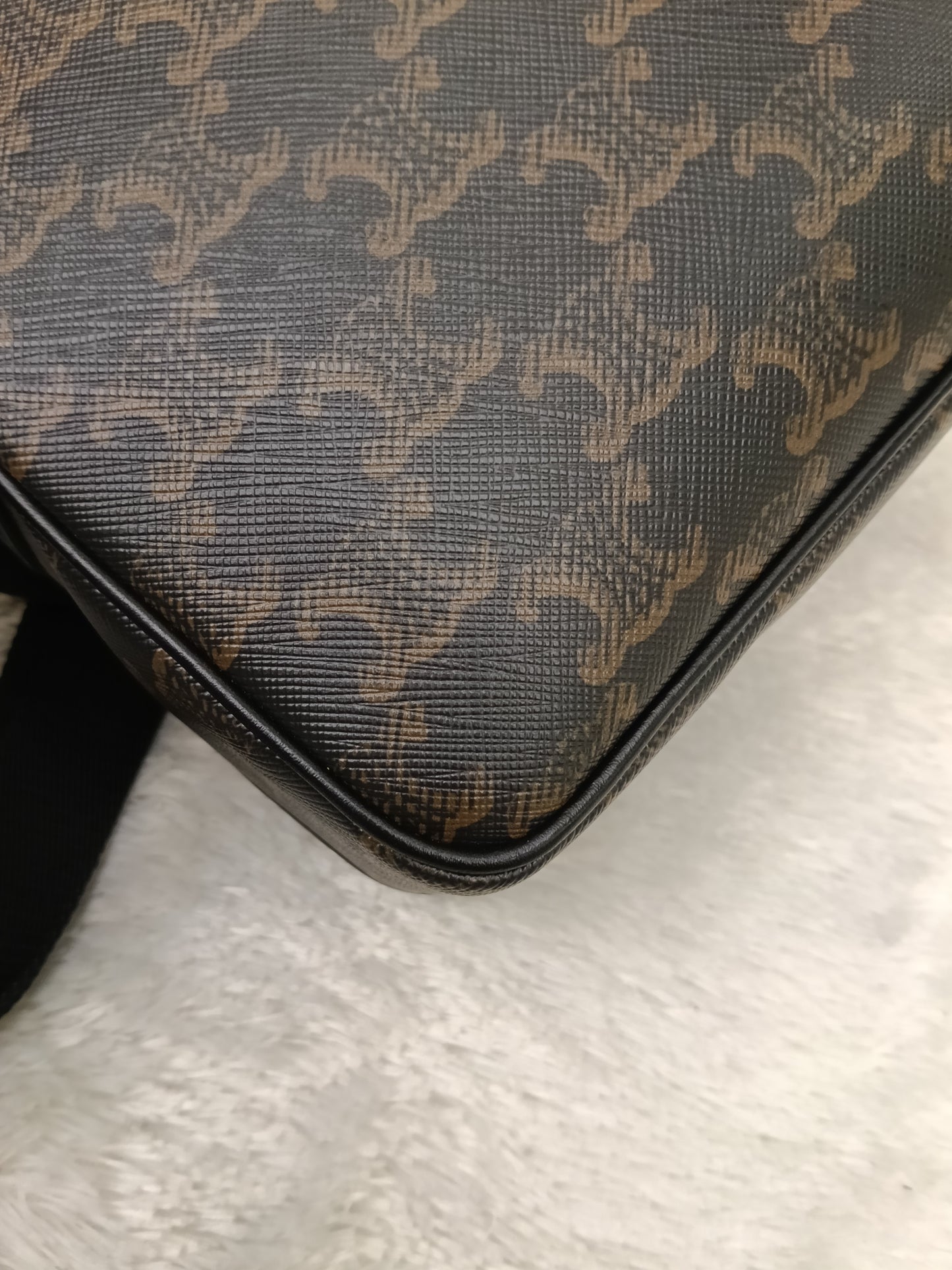 Celine Messenger Triomphe Brown GHW 2020