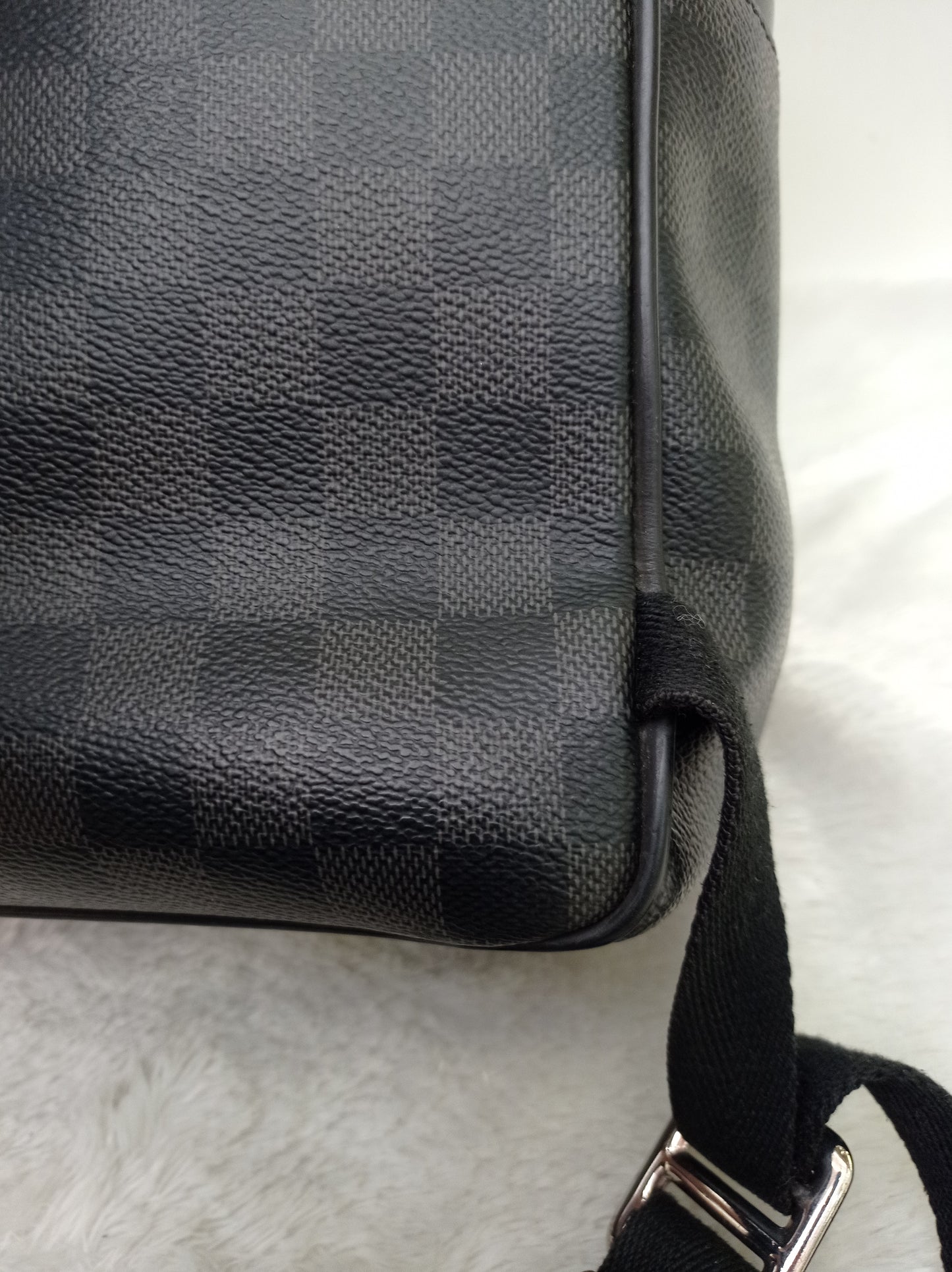 LV Josh Backpack Graphite 2016
