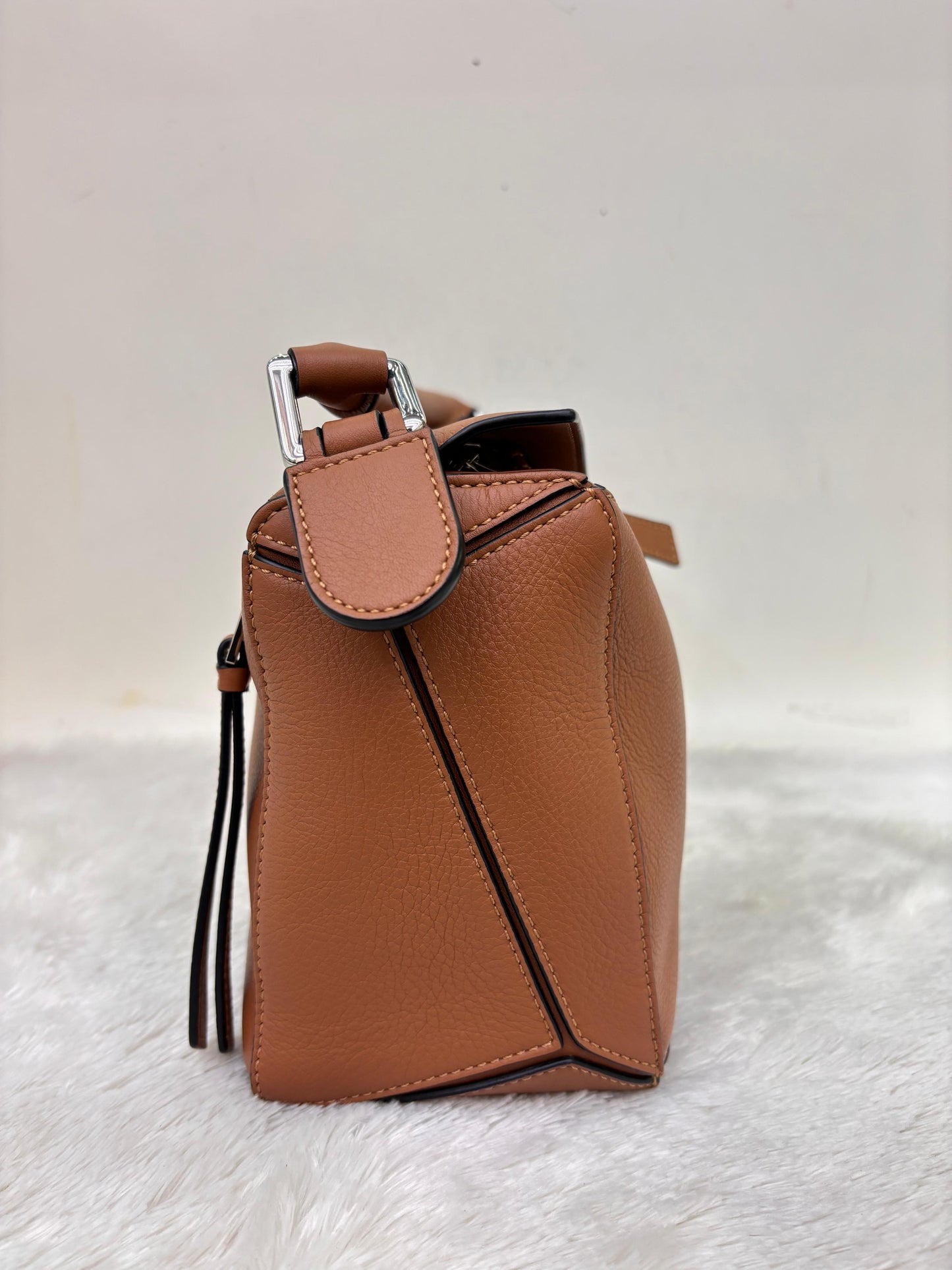 Loewe Puzzle Small Tan SHW 2020