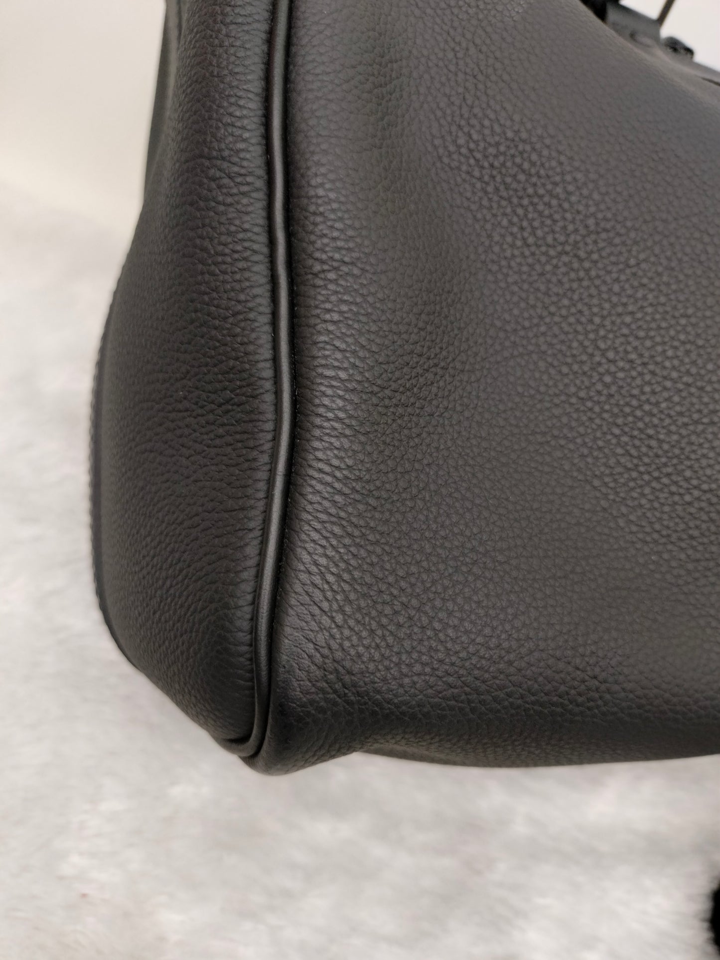 LV Keepall 50 Aerogram All Black (CHIP)