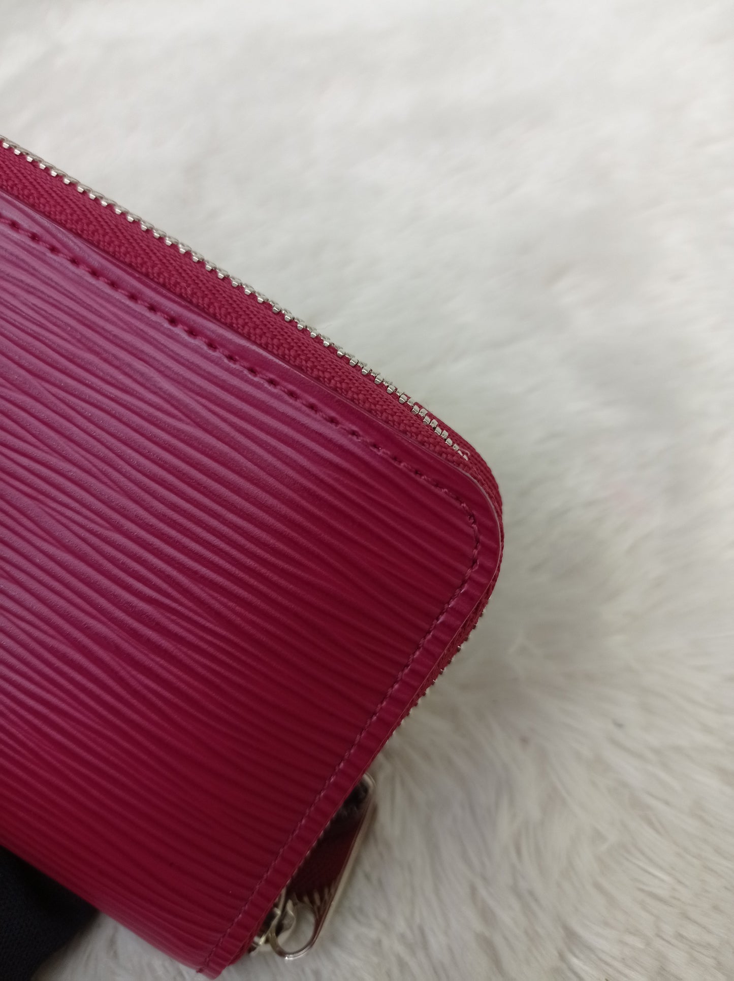 LV Zippy Coin Purse Epi Fuchsia